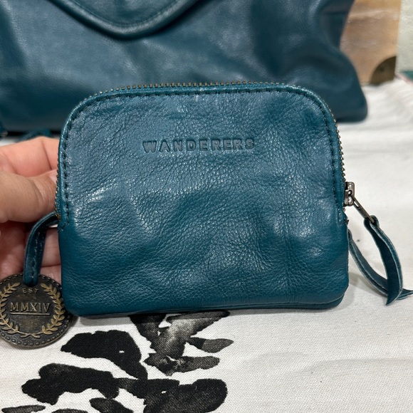 Wanderers Teal Marseille Crossbody Clutch with Venetian Card Wallet Set - Picture 5 of 12